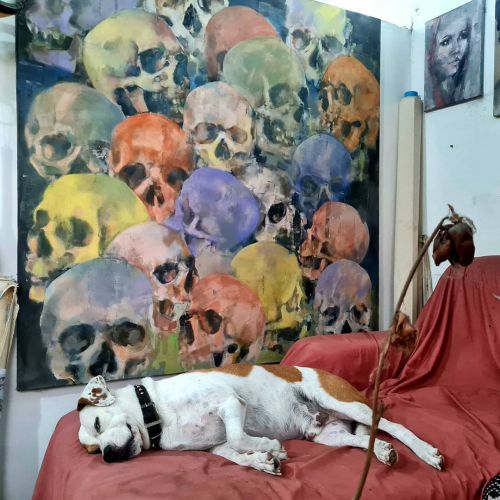 HIccup Napping and skulls. #fineart #visualart #artiststudio dio #studiocouch #oilpainting #skulls #