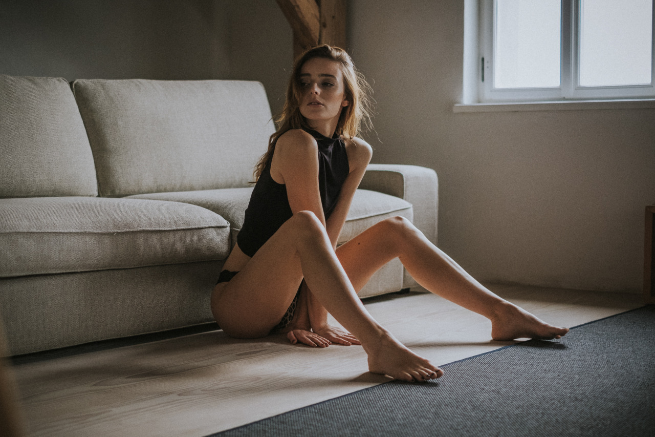no-uggos:  Laura Scharnagl