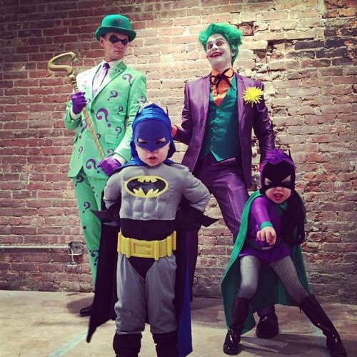 batmanisagatewaydrug:neilerburtkapath:Burtka-Harris Family Halloweens (2011-2018)I really appreciate