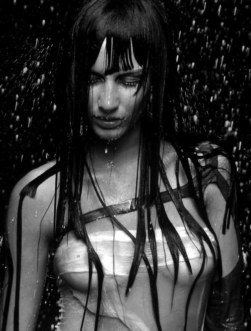 le-monde-sans-couleur:Gisele Bündchen for Detour Magazine, March 1998Ph. by Seb Janiak