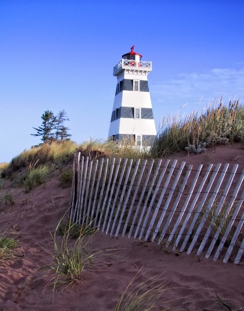 gotraveling:West Point Lighthouse, PEI, Canada ~ by Lorne Bergstrom