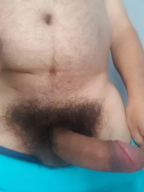 madurosmexicanos:  que rica verga se carga 