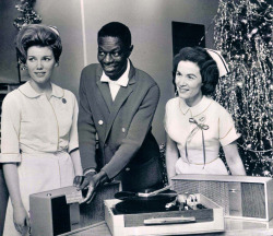 Girlsgonevinyl:  Gift From Natsinger Nat King Cole, Who Is Receiving Treatment For