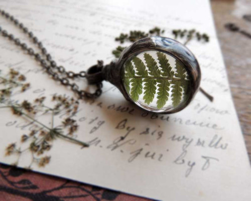 culturenlifestyle: 	Ethereal Terrarium Jewelry Polish boutique Mariaela creates handmade items inspired by romanticism, the enchanting forests, flowers and nature’s earthly beauty. By melting the glass and the ceramic by hand, each piece is a completely