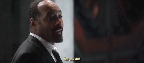 theflashdaily:Harry and Jesse are from Earth-2. How do we keep the pulse from hurting them?