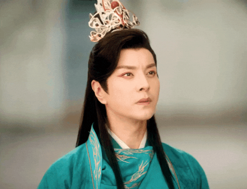 "Shen Jingzhou's Blizzard Sword Sure Precedes Its Reputation. When Eunuch Jade Deity Was 17, He Became