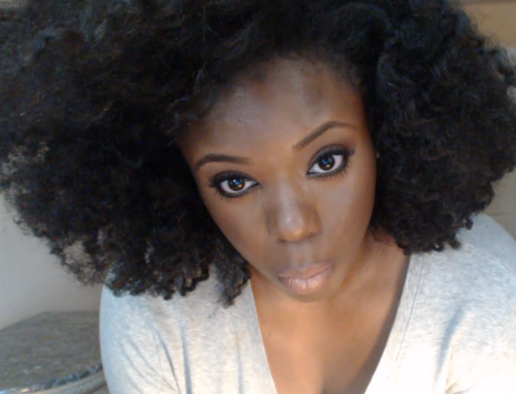 killerkurves:  curvellas:  i’ve lost 30 pounds. love me. and ignore my ratchet fan in the back it’s hard out here.  