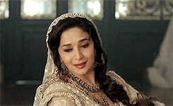 Jagaave saari raina, nigode do naina. Nigode naina. Churaaye chaina, Jagaavein saari raina