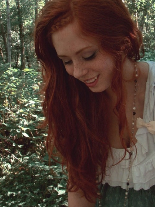 sweet-redheads:  Sweet Redhead   Redhead  #girls #redhead #hair #hot