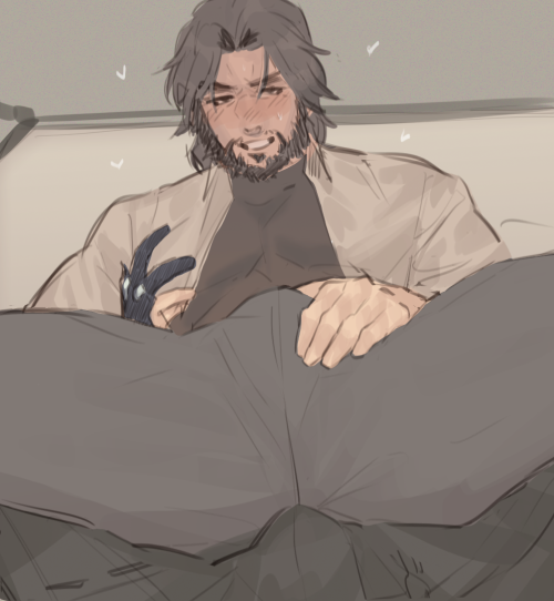 francisxie:       ┗┐<(^ω^)>┌┛   