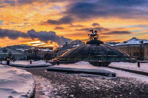 Manezhnaya Square, Moscow, Russia ✧ Moscow | St Petersburg ✧