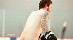 thankyoukevinroldan:    Tyler Seguin photographed by Martin Schoeller for ESPN  