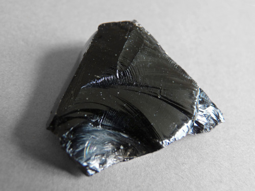 Obsidian Scalpels Obsidian is a volcanic glass, produced when lava cools rapidly. It is extremely ha