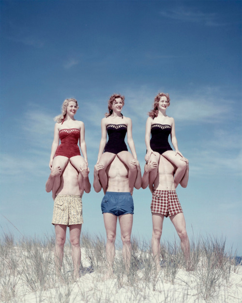 sisterwolf:Traces © Weronika Gesicka