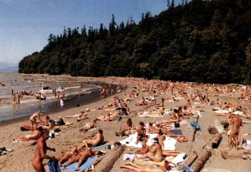 Clothing optional hot springs colorado