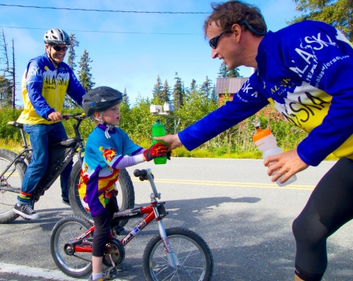 freespiritwear: “The Feed Zone Hand-Off"…Little Lucas doesn’t waste any time as he grabs 