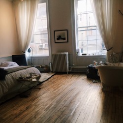 therunwaygirl:Apartment goals.