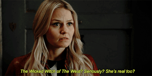 killiancomeback2me:      once upon a time meme → nine scenes [4|9] “The person who escaped our trap disappeared in cloud of green smoke. And now, there are flying monkeys in this town? I think we know exactly who cursed us.” 