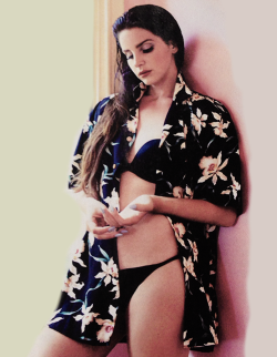 lanasdaily:  Lana Del Rey photographed for