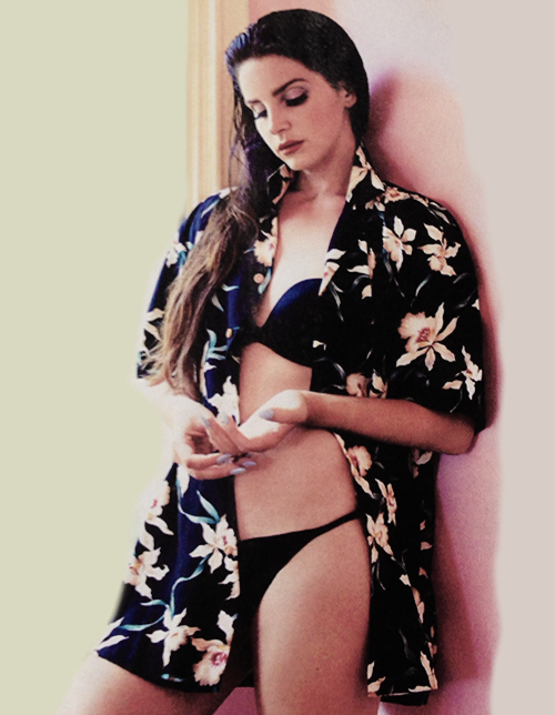 lanasdaily:  Lana Del Rey photographed for adult photos