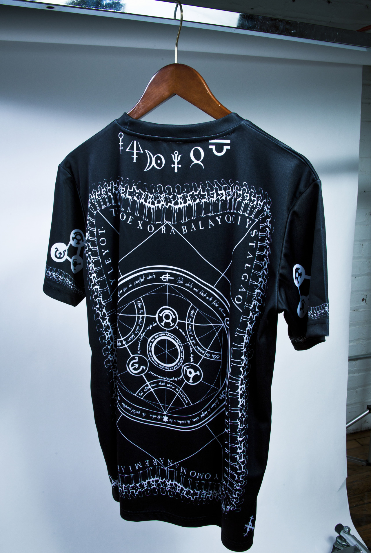 cleanandsupreme:  Don’t just reblog, Follow for more Clean posts! http://cleanandsupreme.tumblr.com/