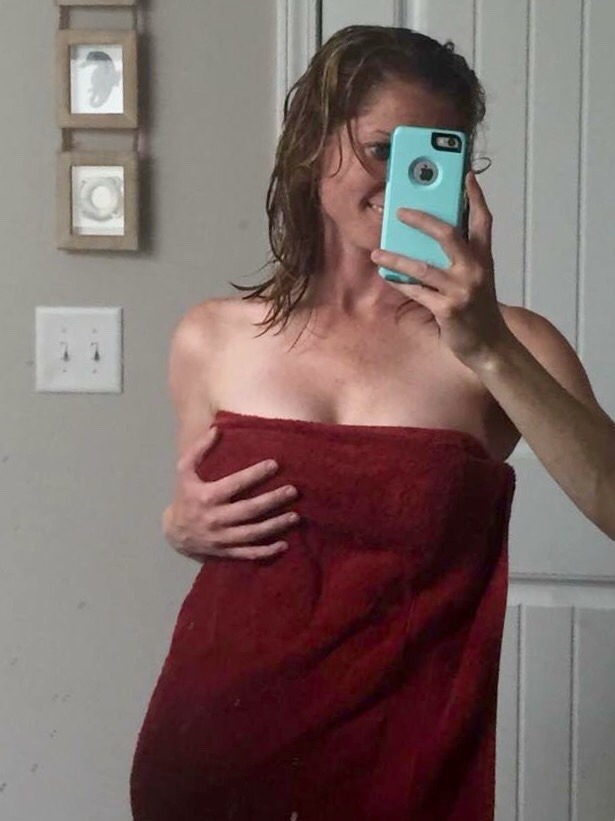 rightcoastwife:  Just a little tease for April Fool’s 😊 Who is going to help