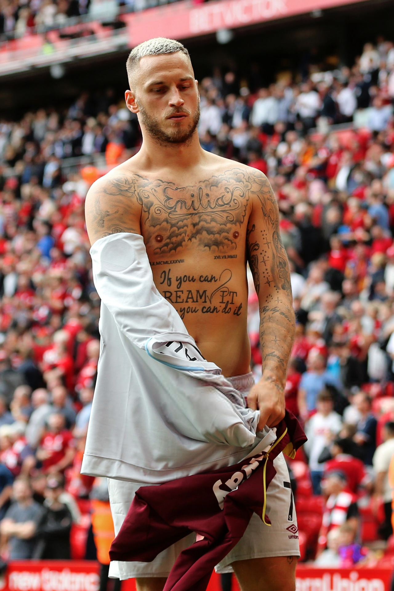 Marko Arnautovic Explore Tumblr Posts And Blogs Tumgir