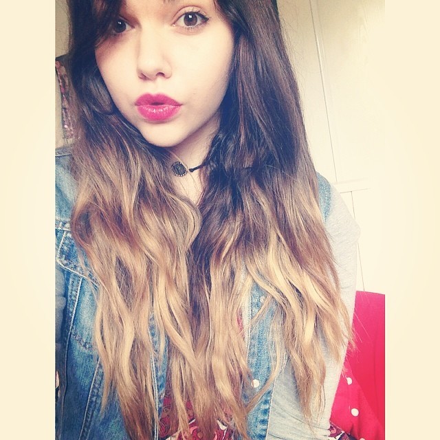 loveandrockets24:  Love my hair today 💁 #wavy #hair #pretty #long #ombre #selfie