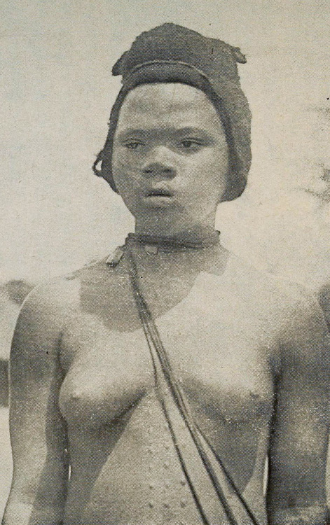 Sex ukpuru:  Young Igbo girl from the early 20th pictures