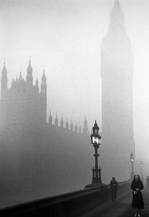 cat-eye-nebula:  Foggy Britain, from 1928 to 1952. (x) Click on the pictures for location information. 