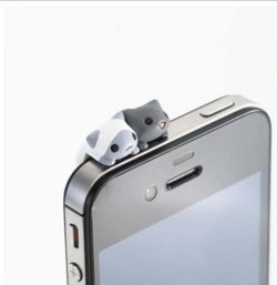 wickedclothes:  Kitty Protectors Protect your phone’s earphone jack from dust with these cute kitties. Or just get them because they’re adorable. Currently on sale for just ū.62 with FREE SHIPPING at Amazon!