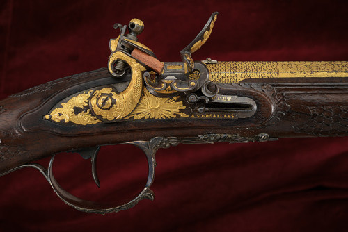 An incredible flintlock fowler crafted by Nicolas Noel Boutet of the Versailles Armory, circa 1800.F