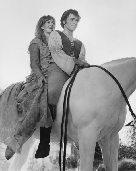 scandtbloveda:Vanessa Redgrave as Queen Guinevere, and Franco Nero,as Sir Lancelot, in “Camelot.’(19