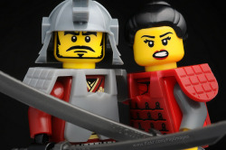 lego-minifigures:Cute Couple - The Samurai