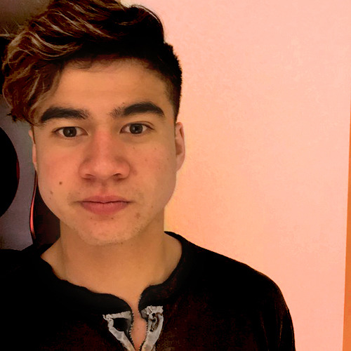 alreadymissings:  calum hood peach mood board requested by @calom 