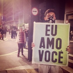 i-n-d-i-o:  paz, respeito e mais amor.  eu