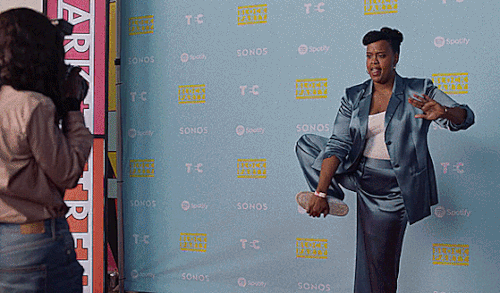 love-music-fashion-flawless: Insecure:4.05 Lowkey Movin’ On