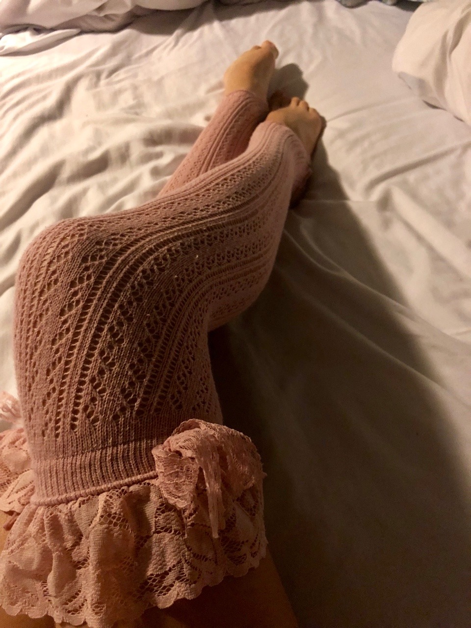 delicatelittledancer:  hey loves!•message me if you want any pics or videos•…or