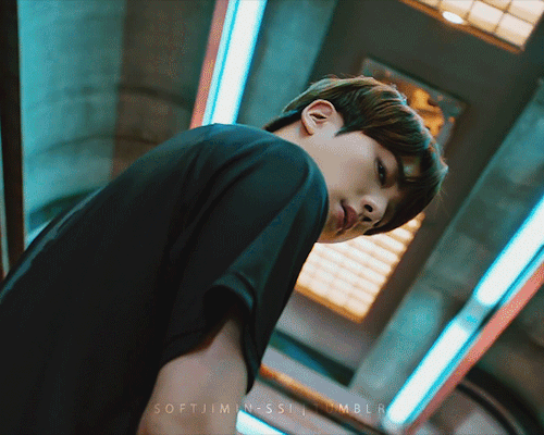 Jin X Runners Instinct: Neuron By FILA