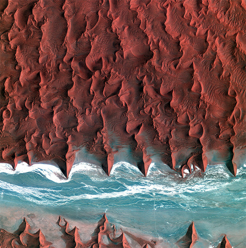 martinekenblog:  Observing the Earth: Incredible Satellite Photos of Earth from the European Space Agency 