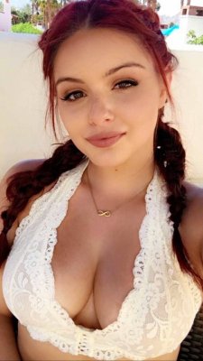 lets-jerk-off:  Who else wants to blow their load on Ariel’s big tits? Message me 