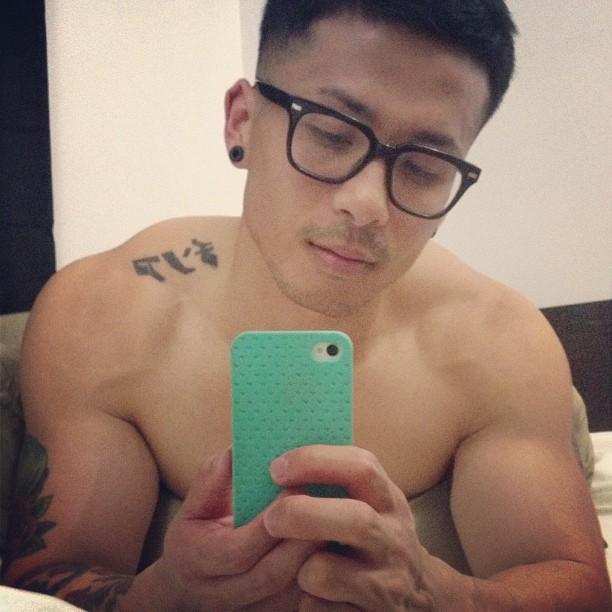Instaguys