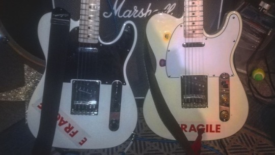 aaronjamisthebest:  When TeleTuesday falls on Christmas…Here’s my telecaster (right) and my friend Jack’s telecaster(left) , both looking mighty fine 