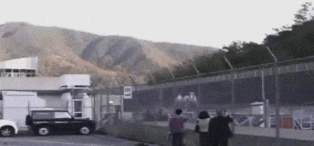 sixpenceee:  Japan’s levitating Maglev train reaches up to 500km/h or 311 mph. 