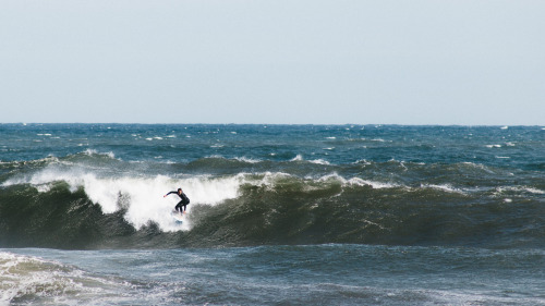 Fall swells at Rye Rocks