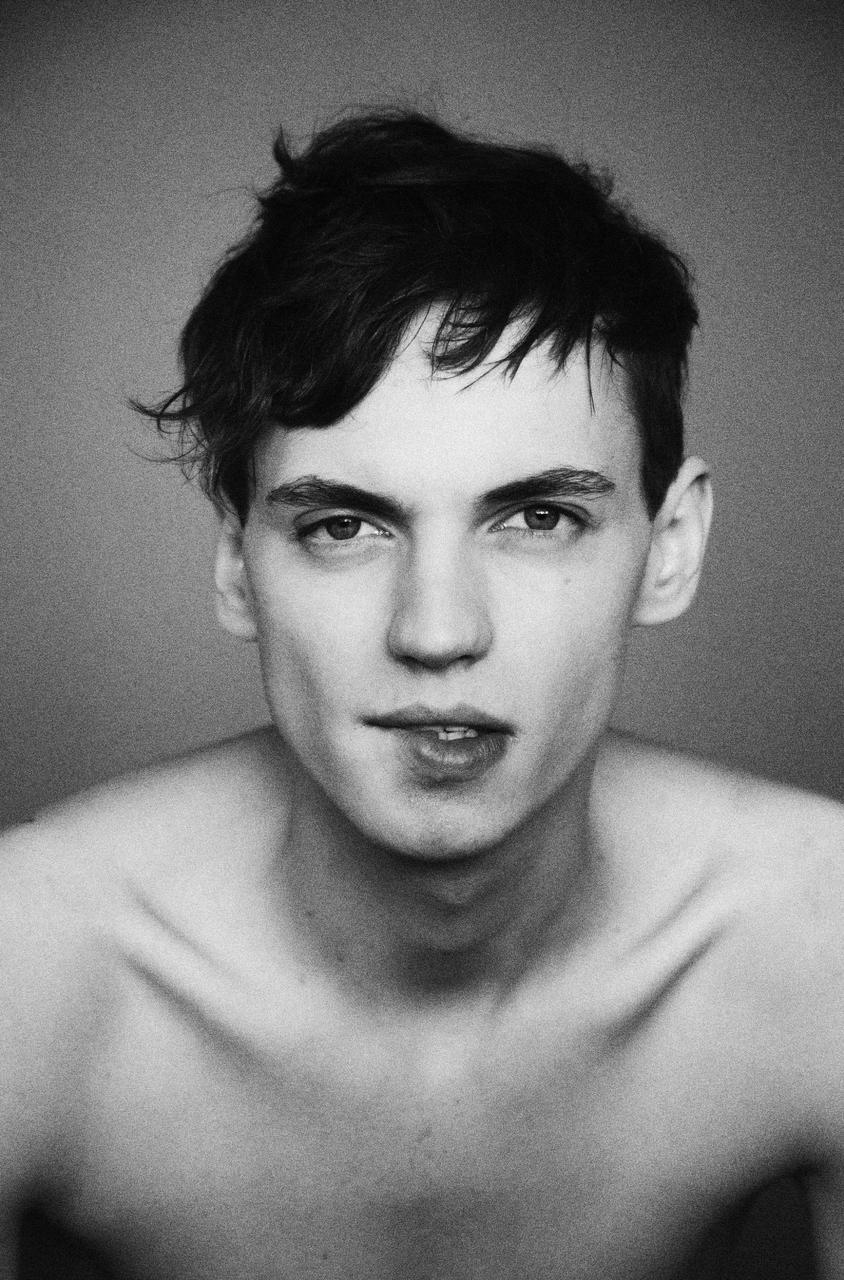 sean-clancy:  Hubert Koszela 