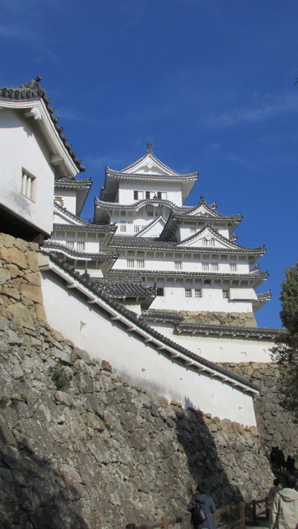 Some pics of the Himeji castle. I went there last Friday with my friends, it was super nice. Most ca