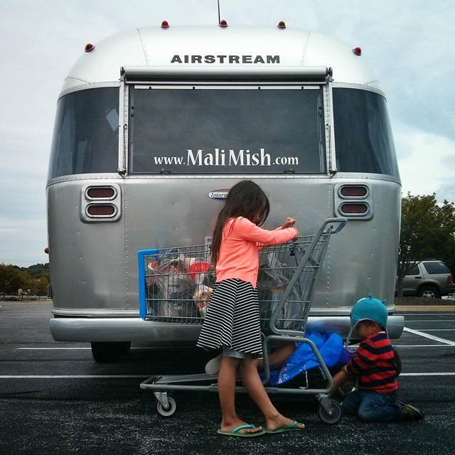 When Dan is on his work conference calls, the kids and I run errands. We are usually done at the same time… but not today. So we wait outside of the Mish. And wait. And wait some more. #classy #malimishkids #airstream #airstreamlife (at...