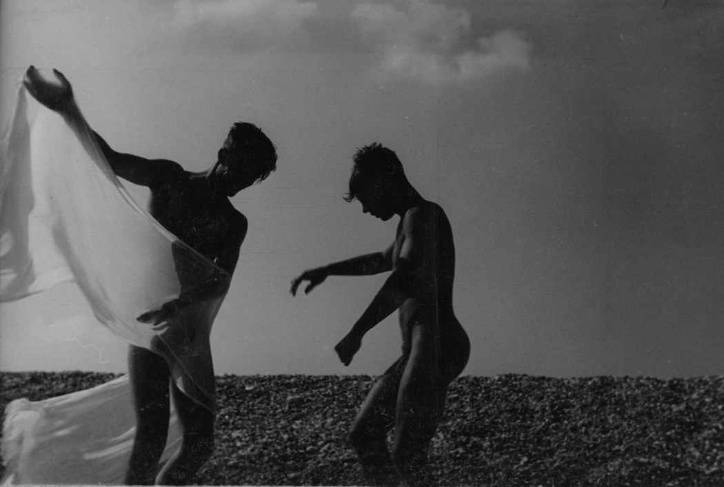 bfmaterial: ph: Keith Vaughan, 1939