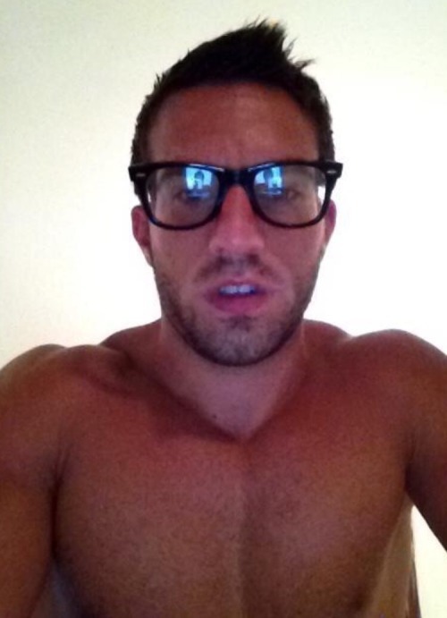 funnyboy86:  Naked Turkey futbol player DENIZ MEHMET PELADÃO Follow us: http://funnyboy86.tumblr.com/